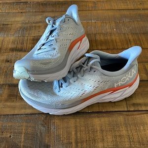 Hoka Clifton Womens size 9.5